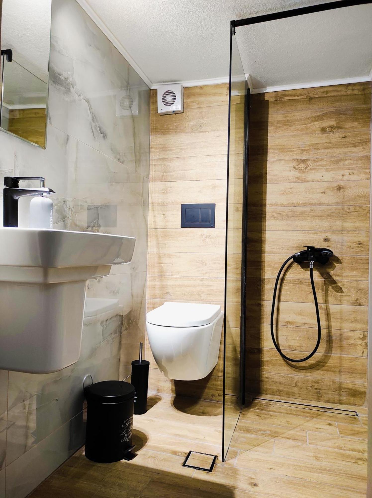 A&a Alexadroupoli Apartment